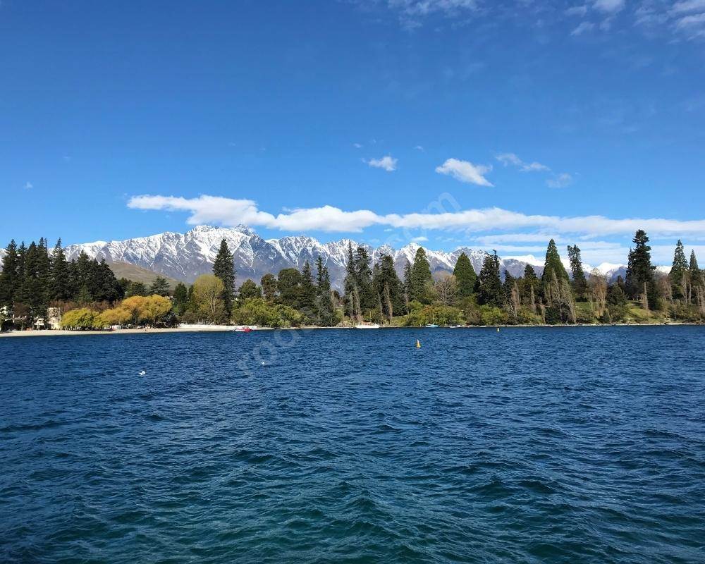 Lake Wakatipu, New Zealand